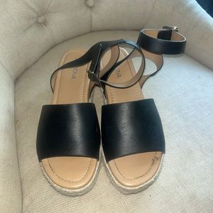 Soda Platform Sandals